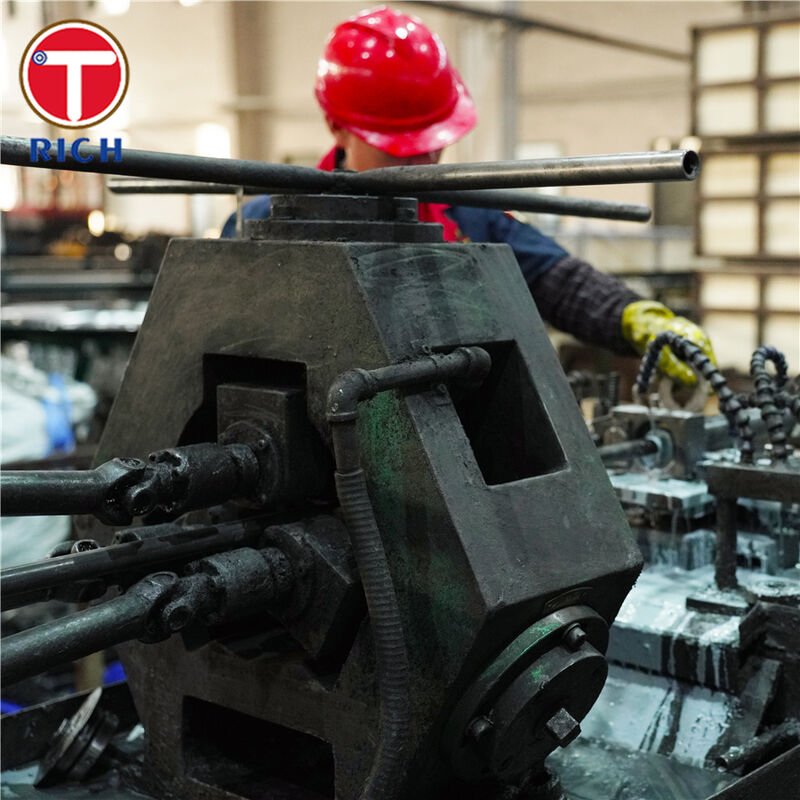 Εξωστρεφόμενο σωλήνα με φτερούγες διμεταλλικό σύνθετο σωλήνα με φτερούγες με εξωτερικό στρώμα από αλουμίνιο και πυρήνα σωλήνα από άνθρακα για εφαρμογές πετρελαίου και φυσικού αερίου