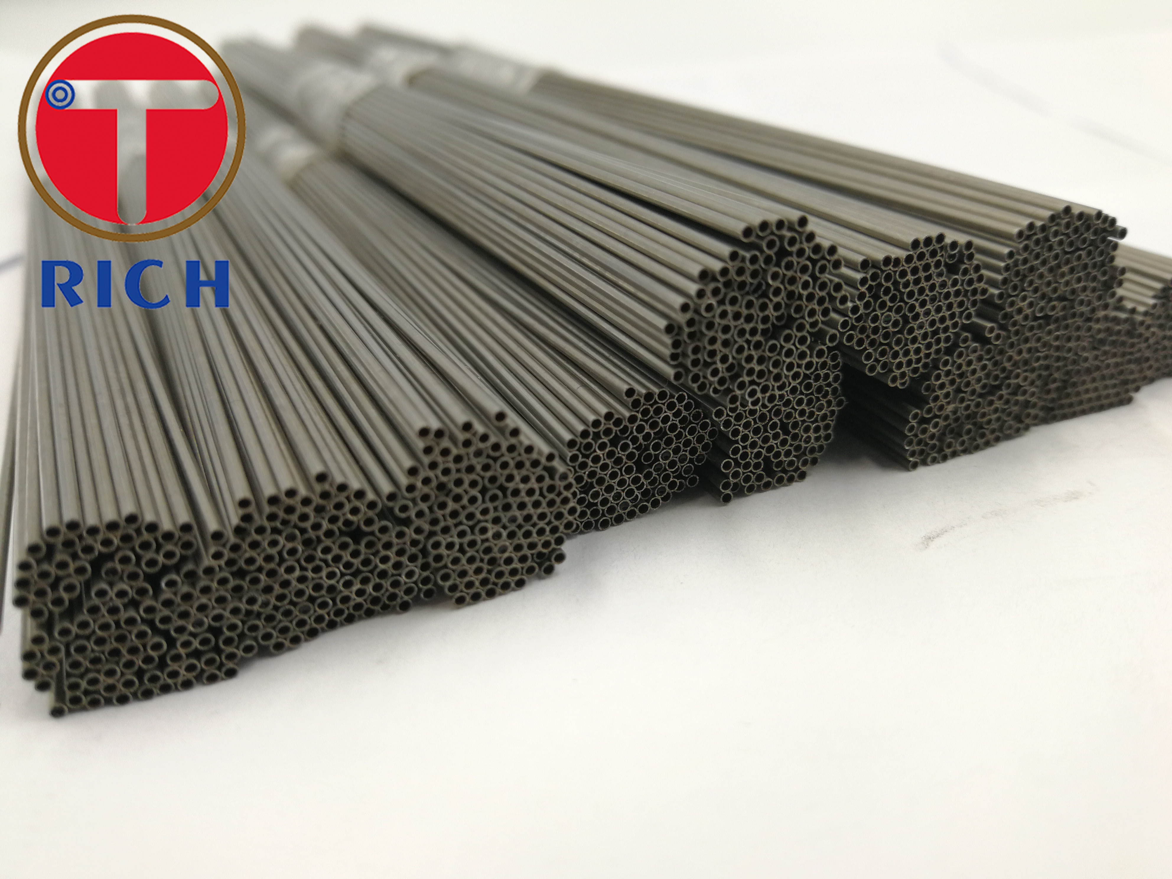 Ενωμένος στενά χωρίς συγκόλληση φωτεινός ανοπτώντας σωλήνας 316Ti 321 2205 χάλυβα ακρίβειας 1